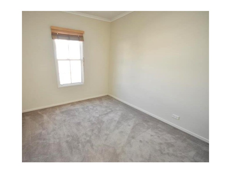 REF 21970/30 Miles Street, Southbank VIC 3006