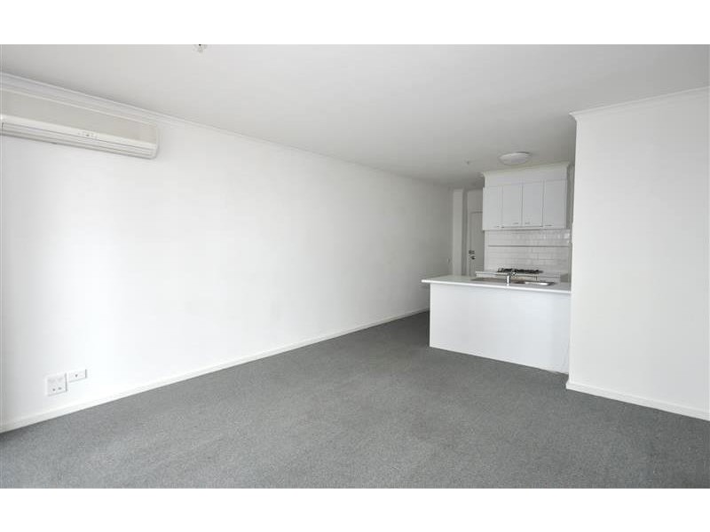 132/79 Whiteman Street, Southbank VIC 3006