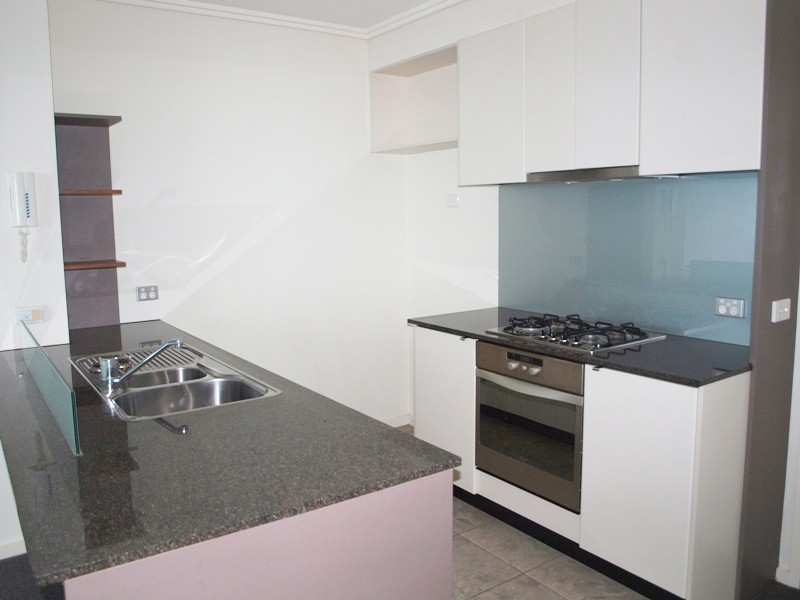 REF 22003/88 Kavanagh Street, Southbank VIC 3006