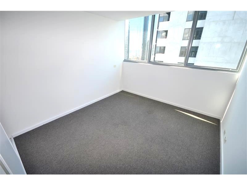 2502/8 Downie Street, Melbourne VIC 3000