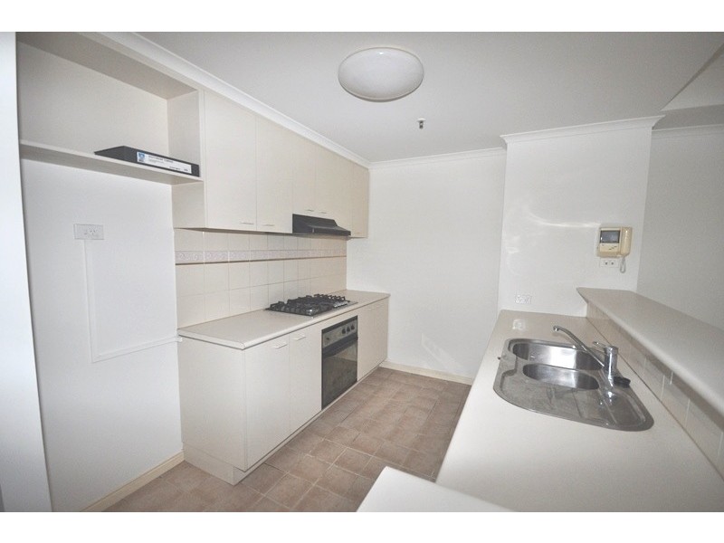 REF 22009/83 Queensbridge Street, Southbank VIC 3006