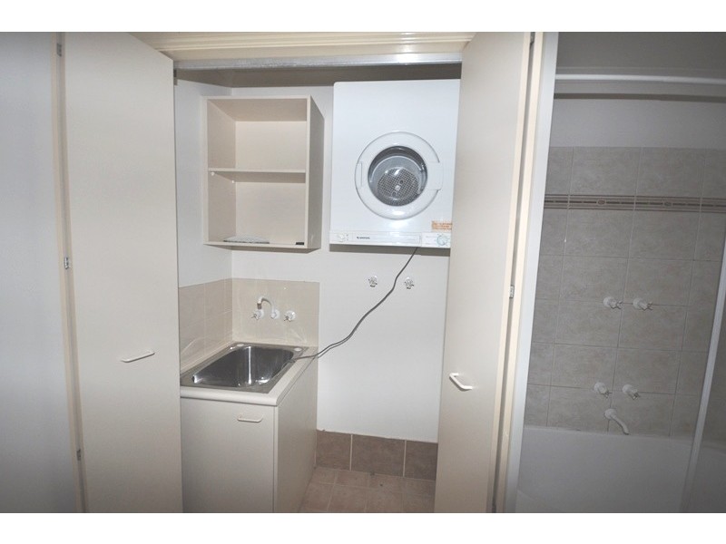 REF 22009/83 Queensbridge Street, Southbank VIC 3006