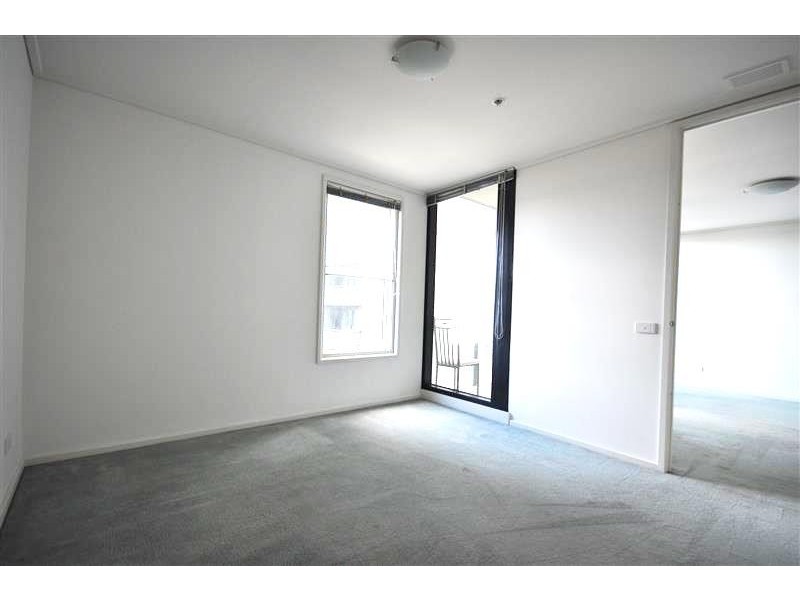 REF 22023/163 City Road, Southbank VIC 3006