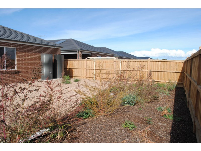 10 Warunda Parade, Point Cook VIC 3030