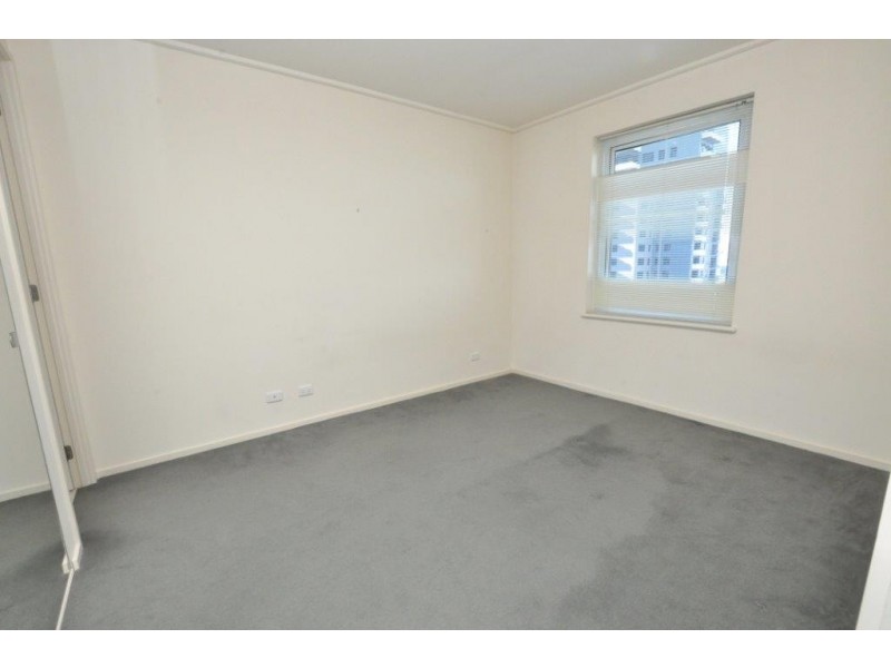 REF 22029/83 Whiteman Street, Southbank VIC 3006