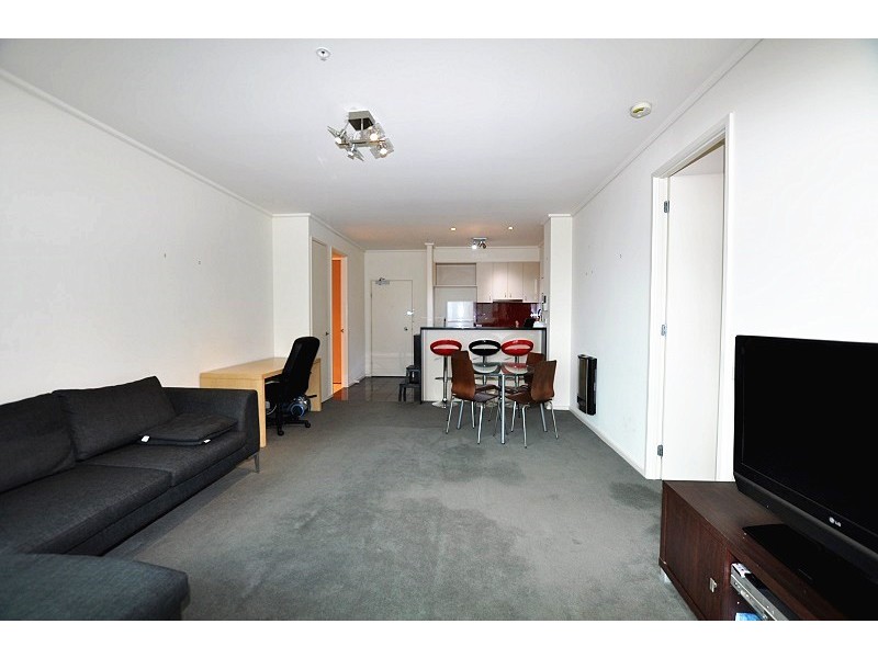 REF 31893/83 Whiteman Street, Southbank VIC 3006