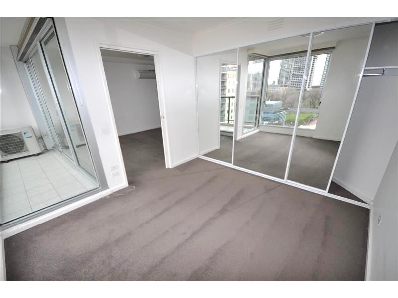 REF 22034/58 Jeffcott Street, West Melbourne VIC 3003