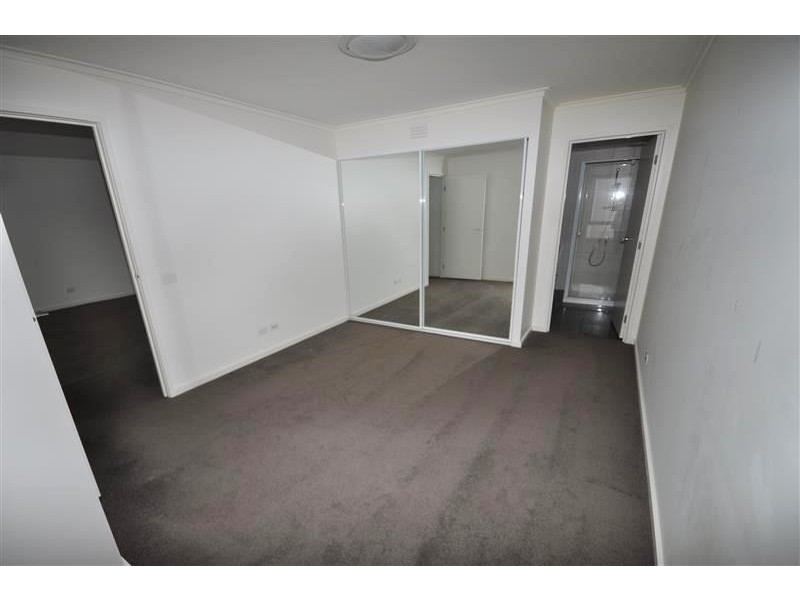 REF 22034/58 Jeffcott Street, West Melbourne VIC 3003