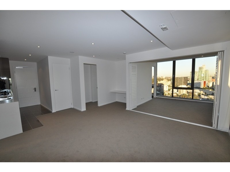 REF 1SB/118 Kavanagh Street, Southbank VIC 3006