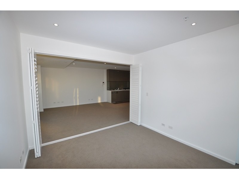 REF 1SB/118 Kavanagh Street, Southbank VIC 3006