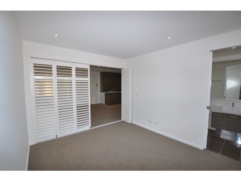 REF 1SB/118 Kavanagh Street, Southbank VIC 3006