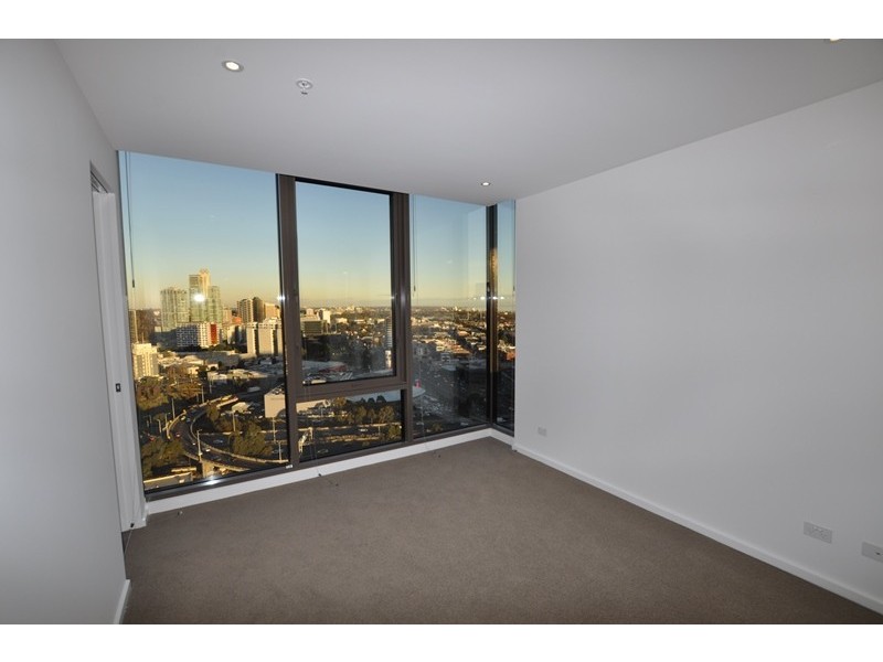 REF 1SB/118 Kavanagh Street, Southbank VIC 3006