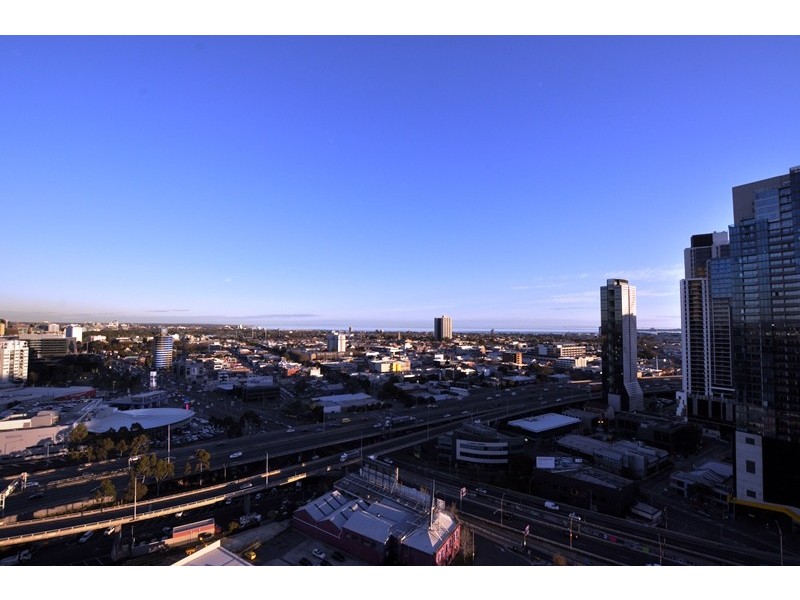 REF 1SB/118 Kavanagh Street, Southbank VIC 3006