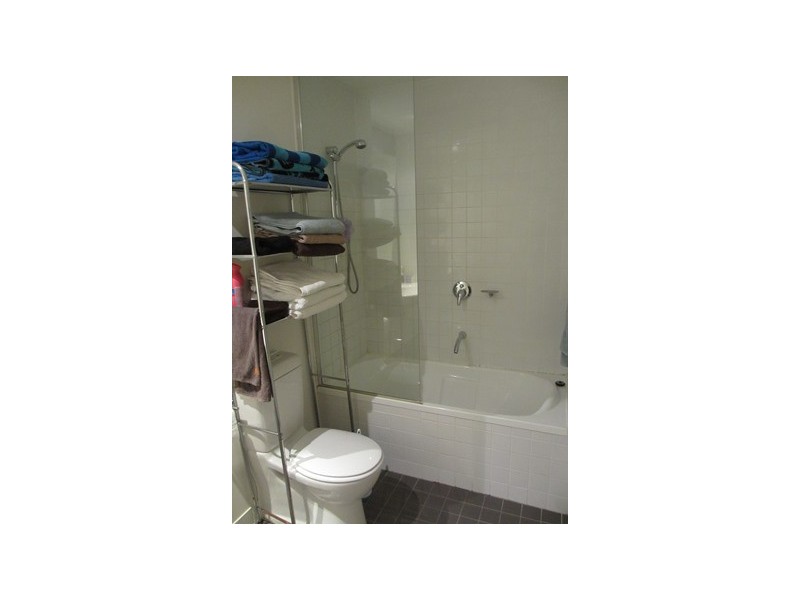 215/610 St Kilda Road, Melbourne VIC 3004