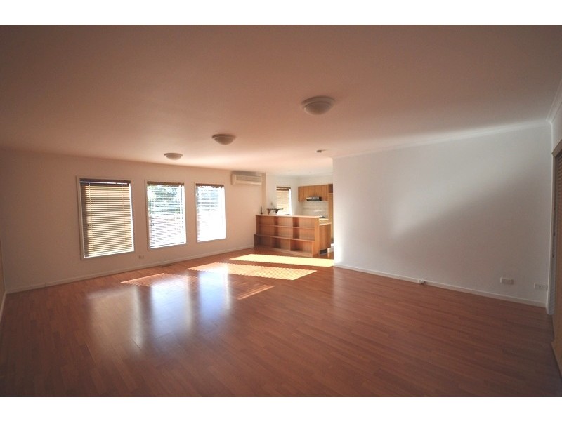 REF 22041/19 Vaughan Crescent, Kew VIC 3101