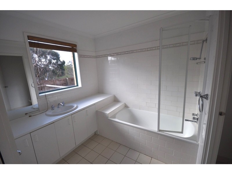 REF 22041/19 Vaughan Crescent, Kew VIC 3101