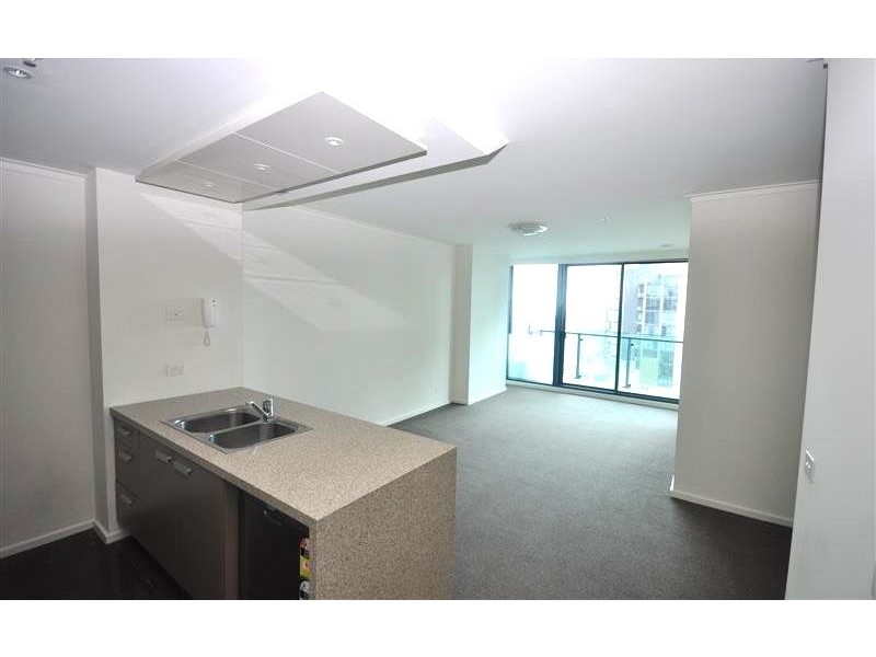 REF 22045/180 City Road, Southbank VIC 3006