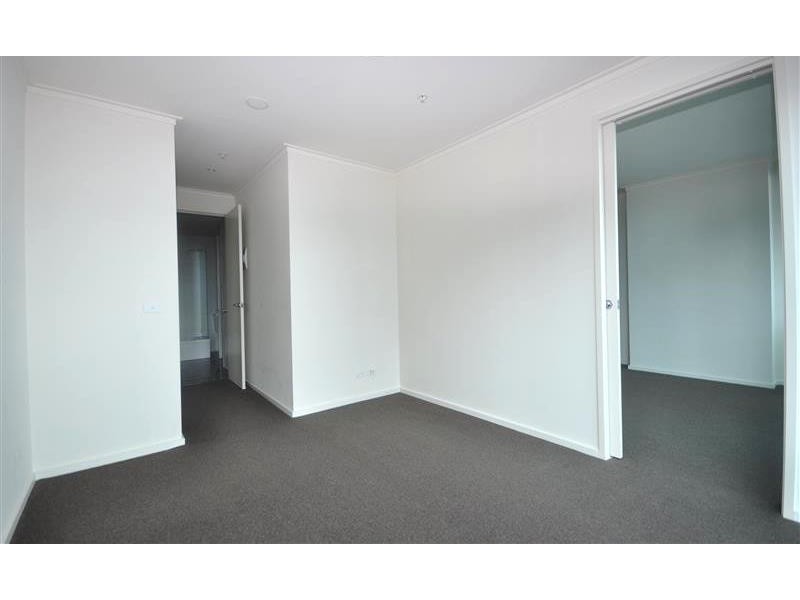 REF 22045/180 City Road, Southbank VIC 3006