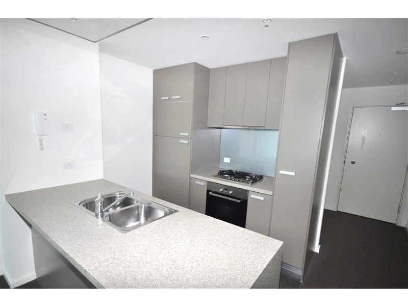 REF 22052/180 City Road, Southbank VIC 3006