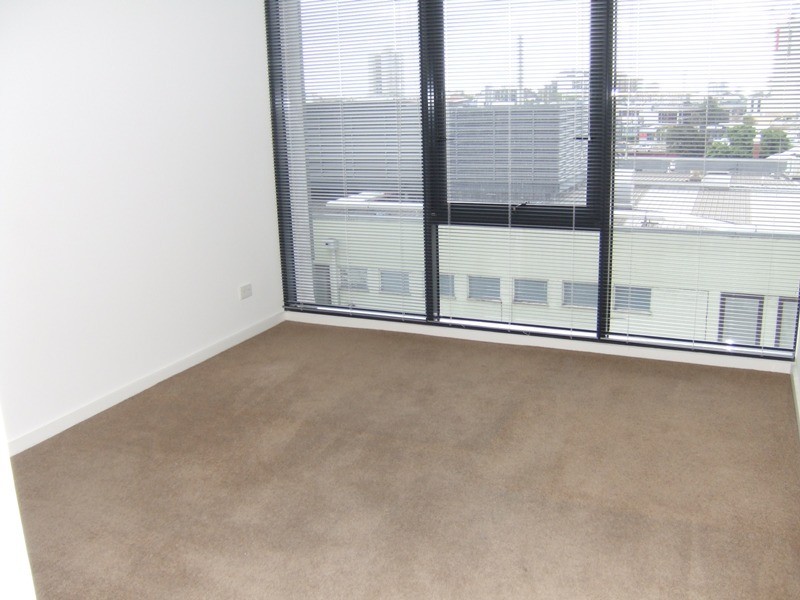 REF 22053/183 City Road, Southbank VIC 3006