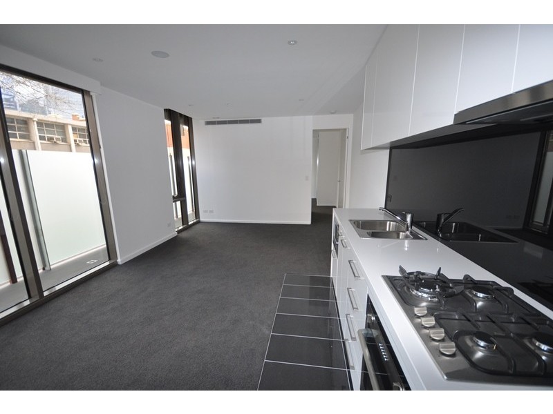 REF G7/118 Kavanagh Street, Southbank VIC 3006