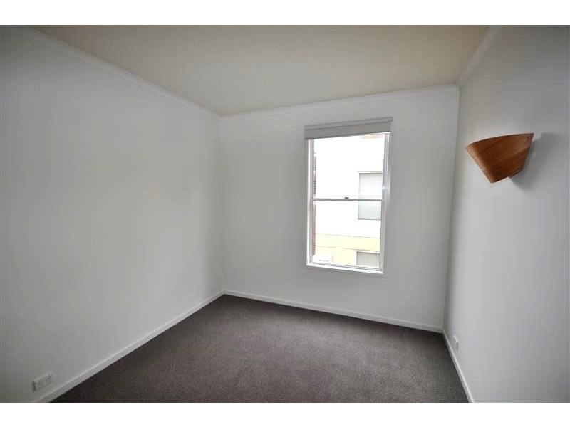 REF 22065/36 Drummond Street, Carlton VIC 3053