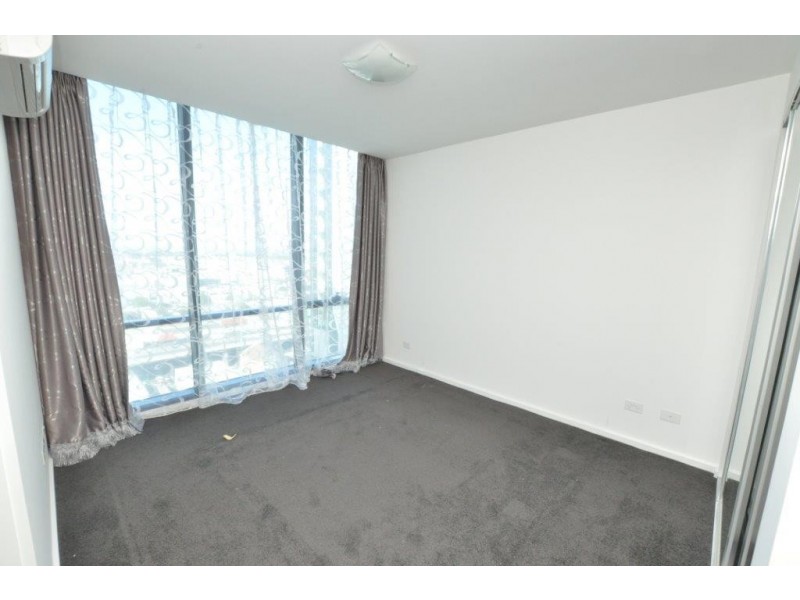 REF 28071/241 City Road, Southbank VIC 3006