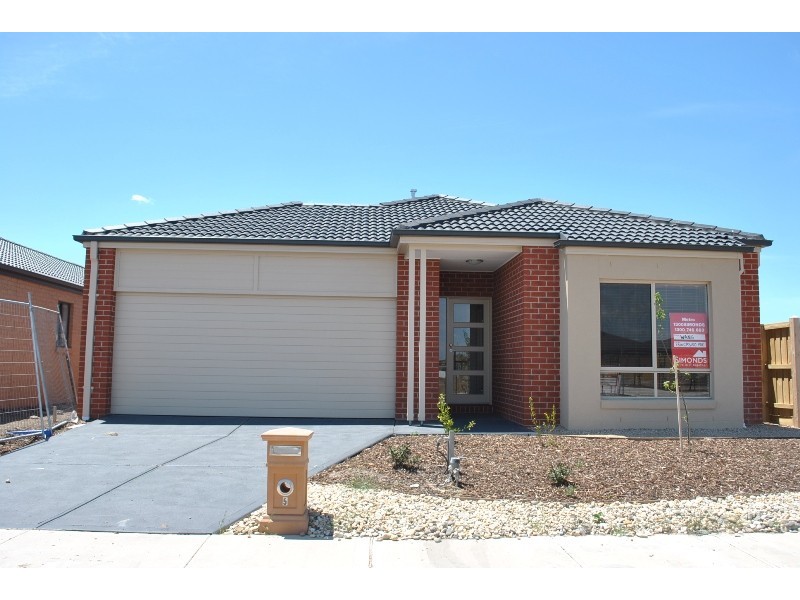 5 Casino Parade, Point Cook VIC 3030