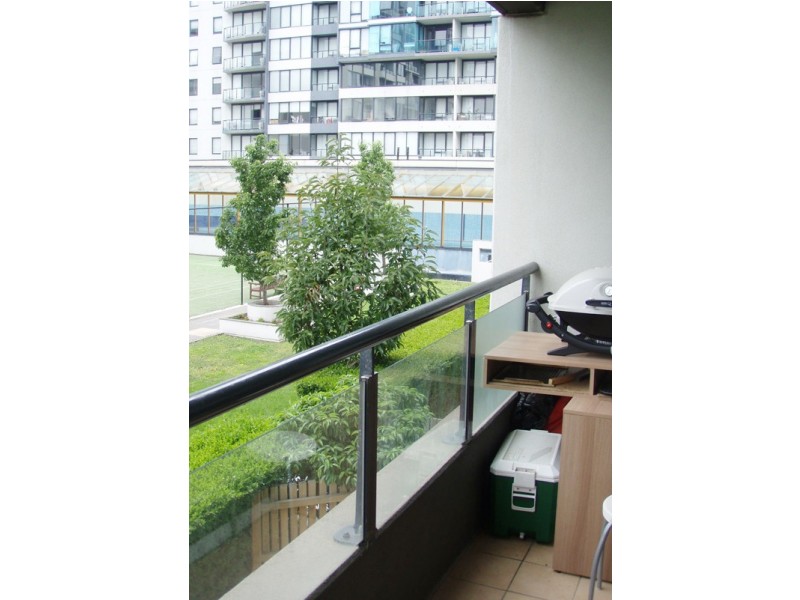 REF 22072/39 Dorcas Street, South Melbourne VIC 3205