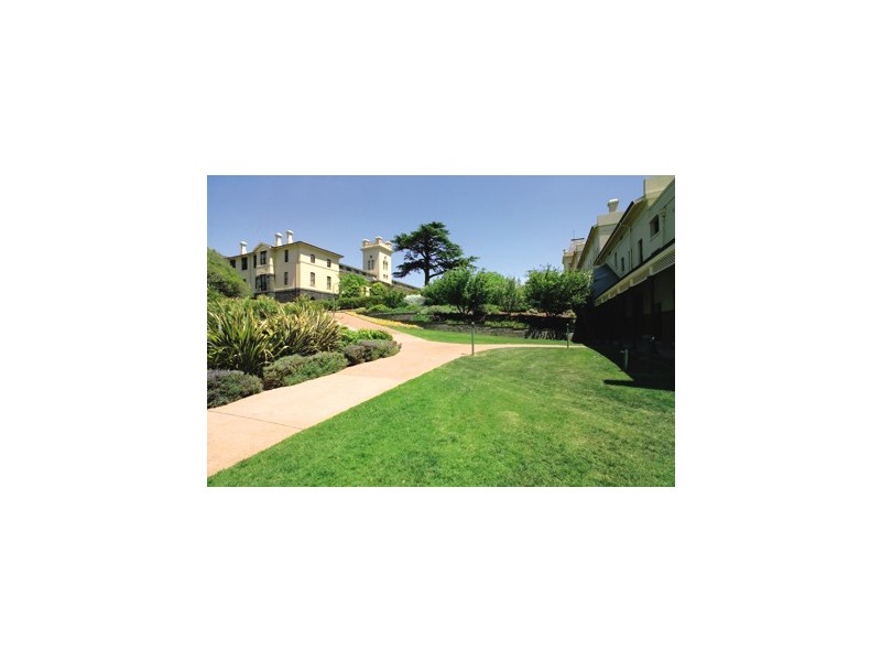 118 Wiltshire Drive, Kew VIC 3101