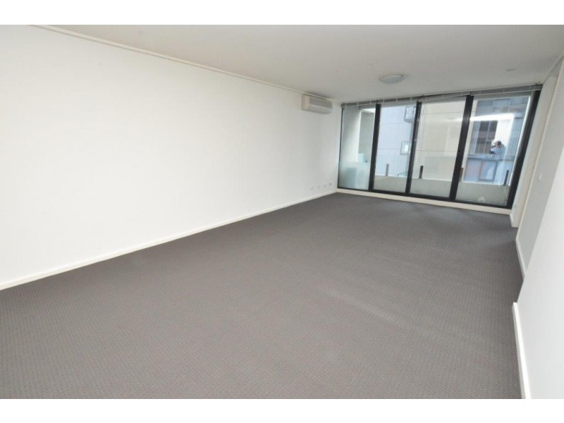 REF 22098/163 City Road, Southbank VIC 3006