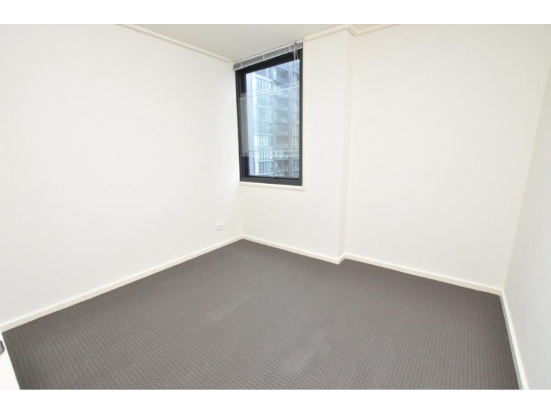 REF 22098/163 City Road, Southbank VIC 3006