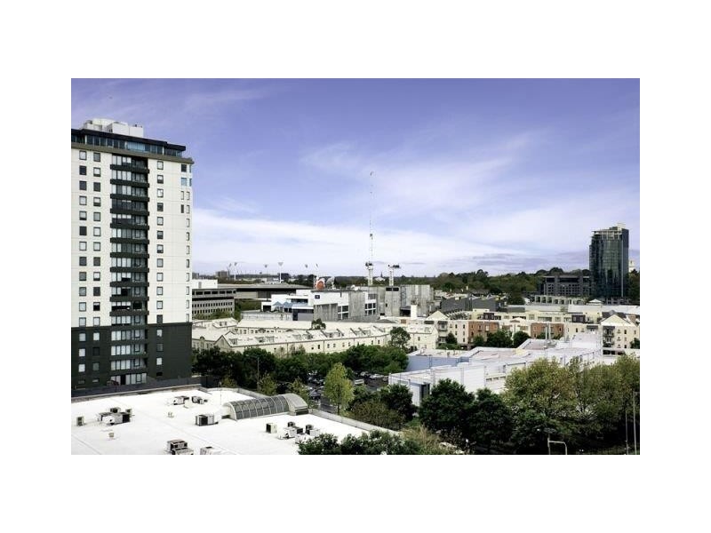 REF 22098/163 City Road, Southbank VIC 3006