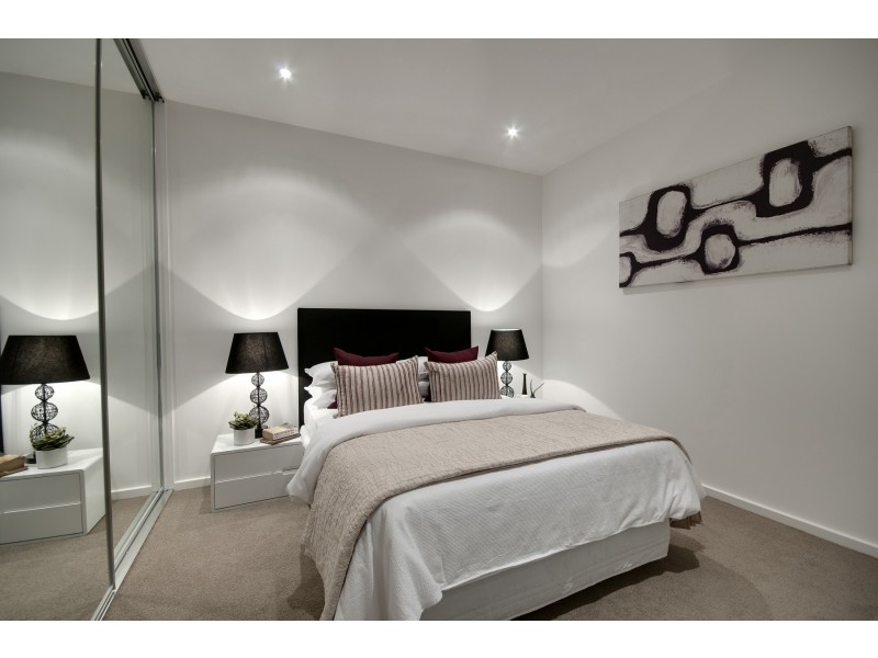 REF G1/118 Kavanagh Street, Southbank VIC 3006