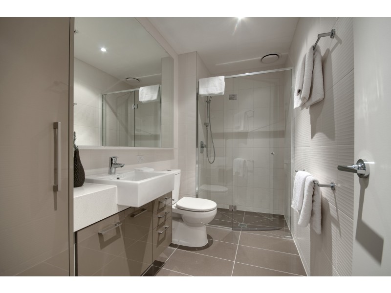 REF G1/118 Kavanagh Street, Southbank VIC 3006