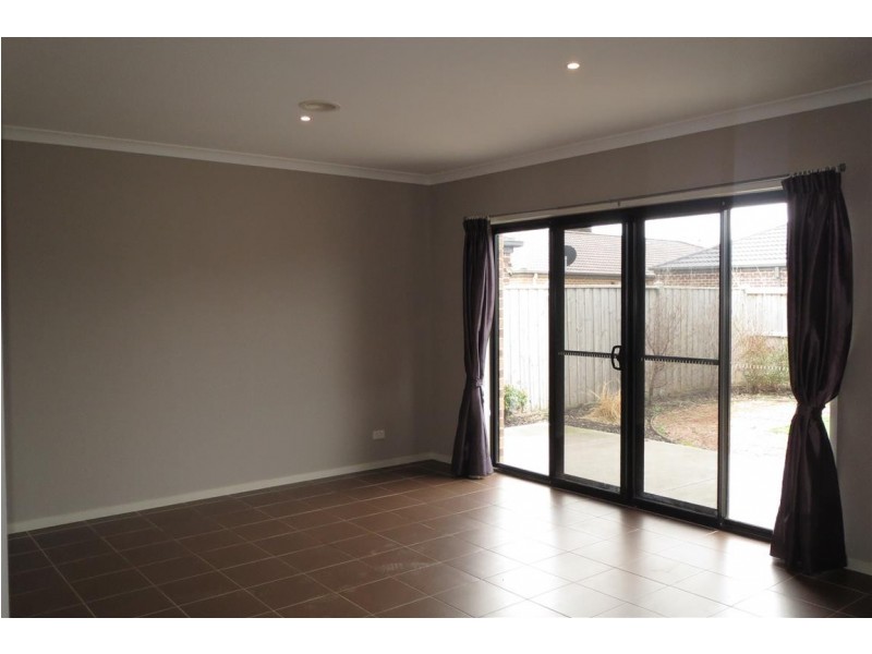 6 Spirit Avenue, Point Cook VIC 3030