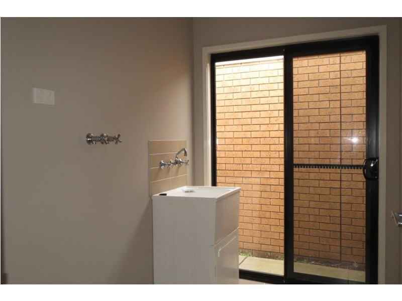 6 Spirit Avenue, Point Cook VIC 3030