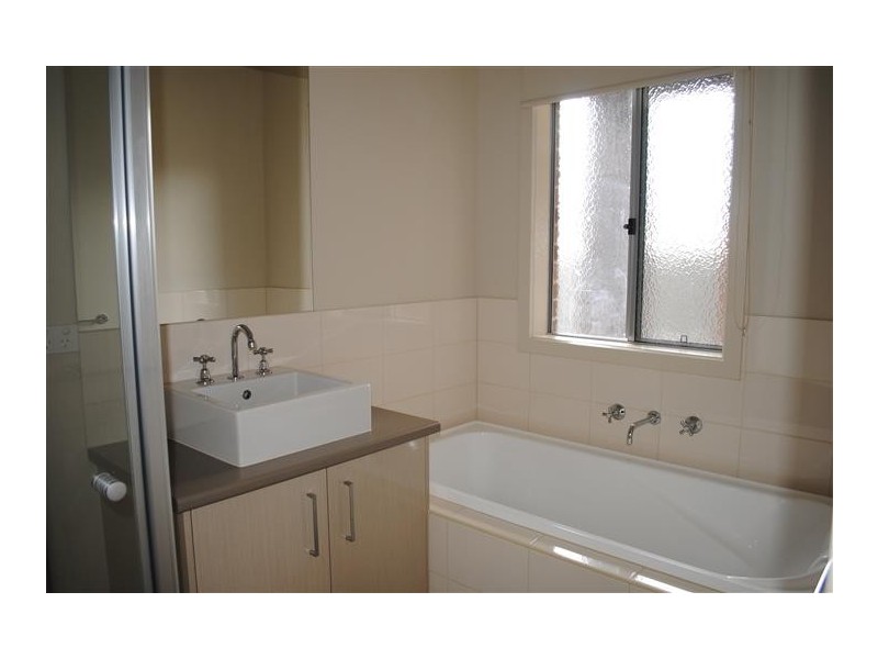 3/13 Fernhurst Avenue, Derrimut VIC 3030