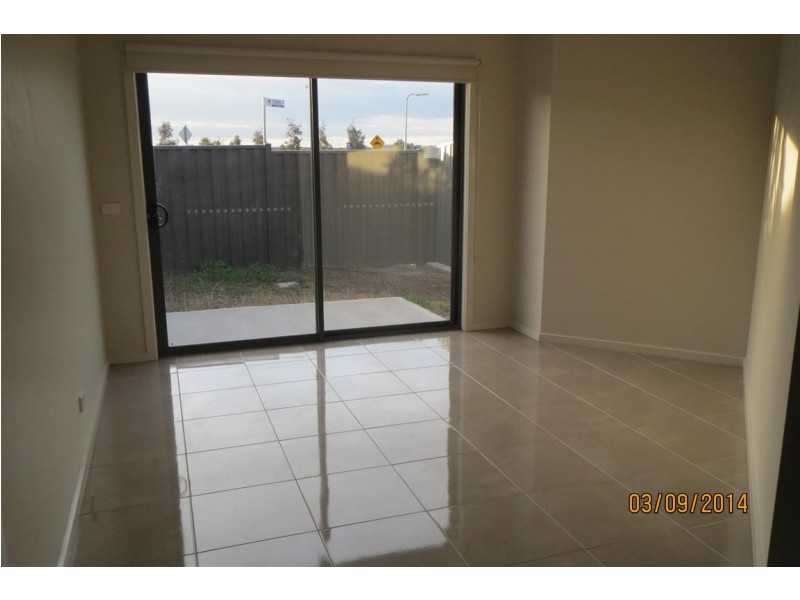 68 Hatchland Drive, Deer Park VIC 3023