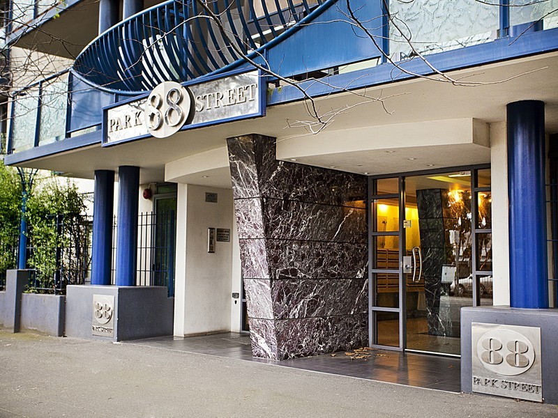 REF 22111/88 Park Street, South Melbourne VIC 3205
