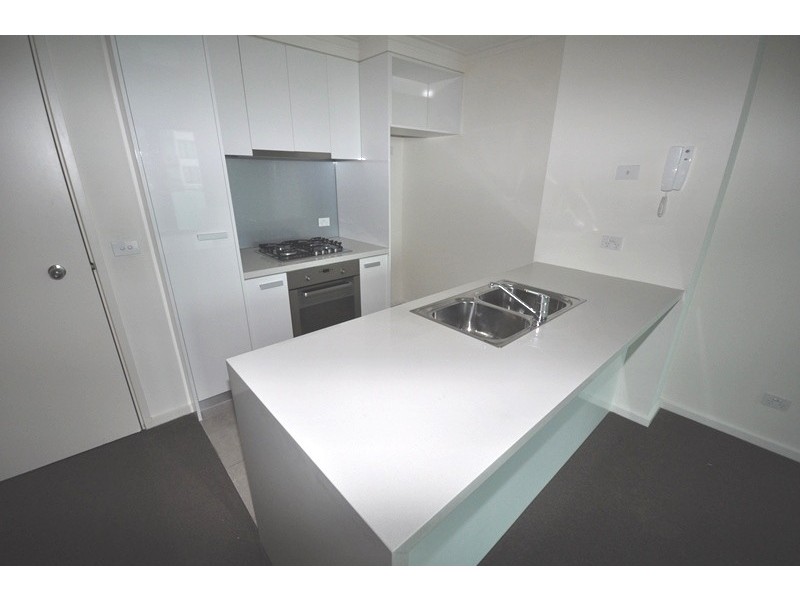 REF 22117/180 City Road, Southbank VIC 3006