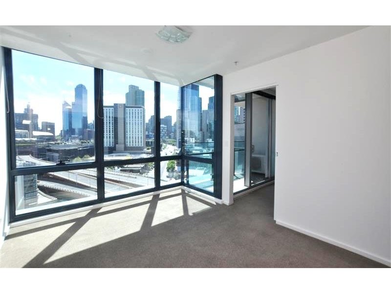 REF 20111/241 City Road, Southbank VIC 3006