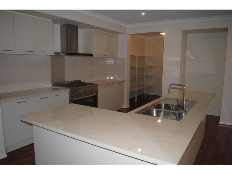 16 Ironwood Drive, Point Cook VIC 3030