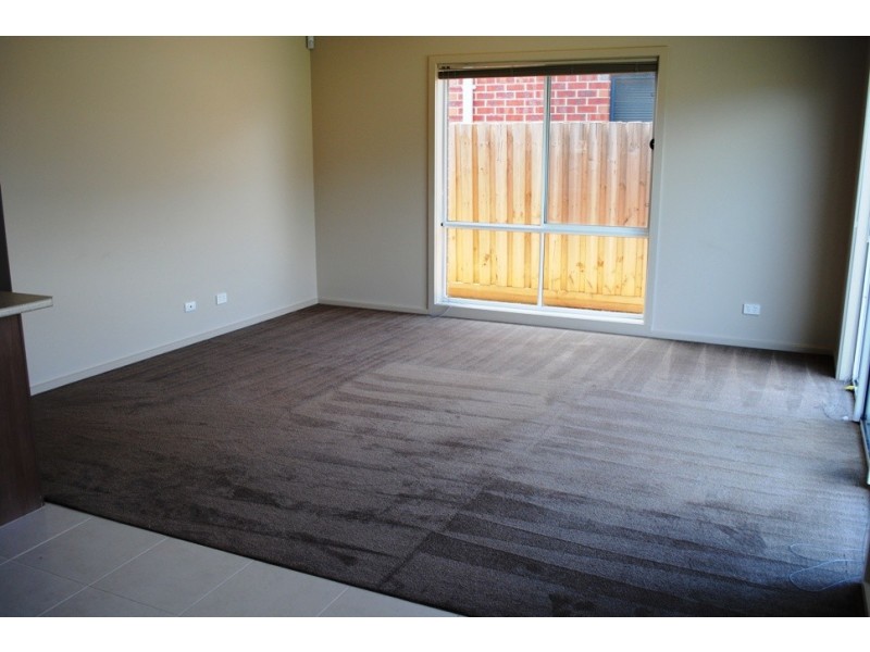 16 Windrest Way, Point Cook VIC 3030
