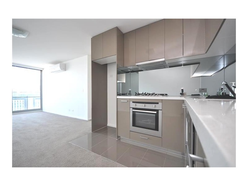 REF 40042/241 City Road, Southbank VIC 3006