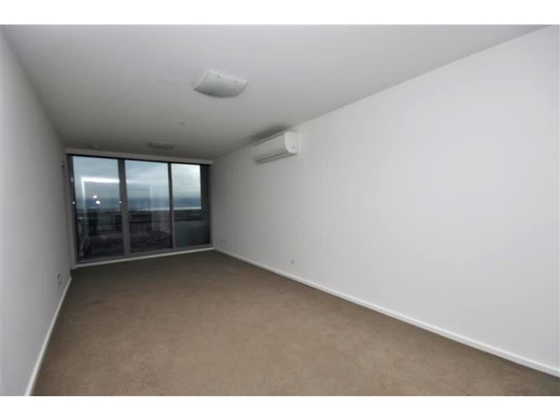 REF 35072/241 City Road, Southbank VIC 3006