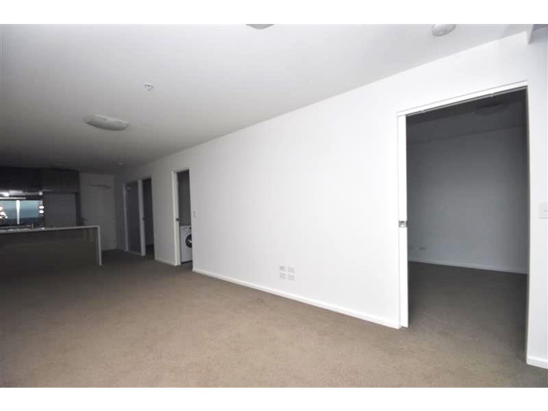 REF 35072/241 City Road, Southbank VIC 3006