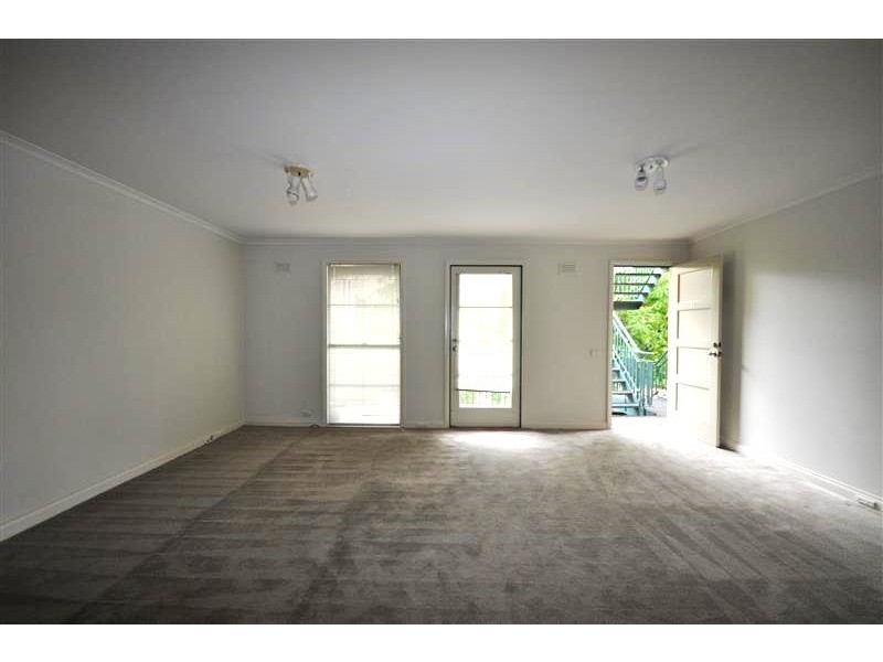 25/682 Nicholson Street, Fitzroy North VIC 3068