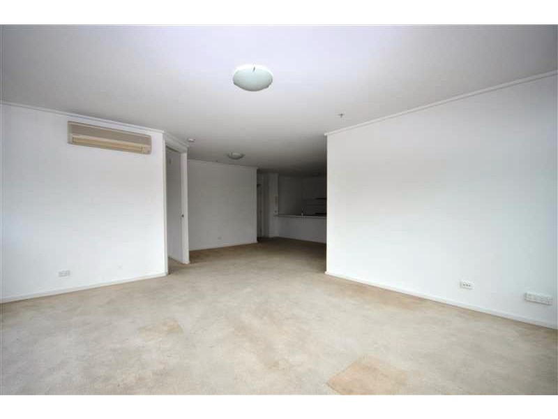 REF 31732/99 Whiteman Street, Southbank VIC 3006