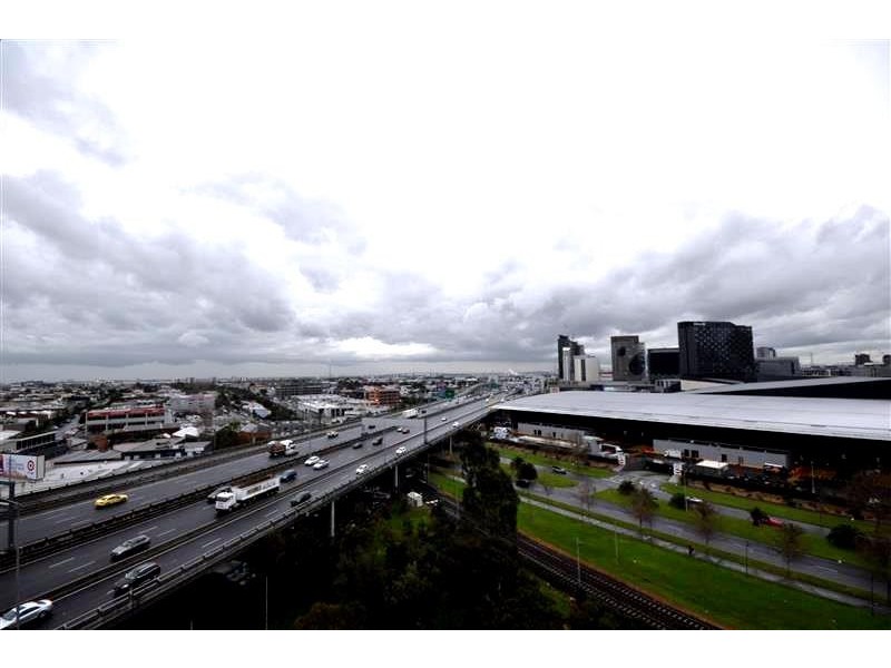 REF 31732/99 Whiteman Street, Southbank VIC 3006